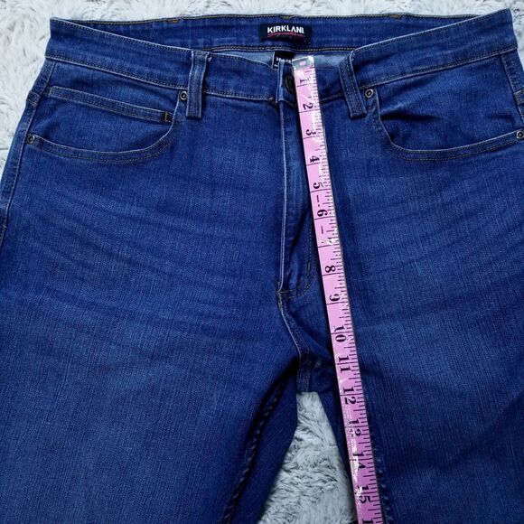 Kirkland Signature Jeans Mens Size 36x29 Blue Regular Straight Dark Wash Denim - Picture 6 of 10
